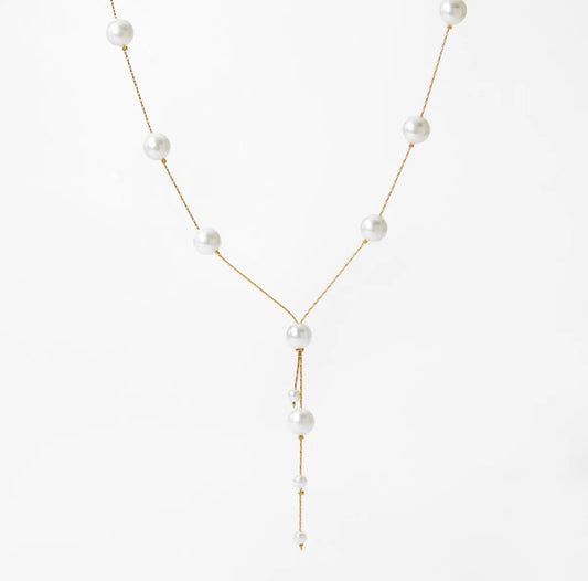 ISLAND PEARL DROP NECKLACE