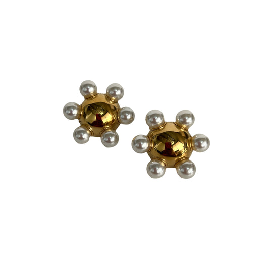 PEARL CLUSTER EARRINGS (GOLD)