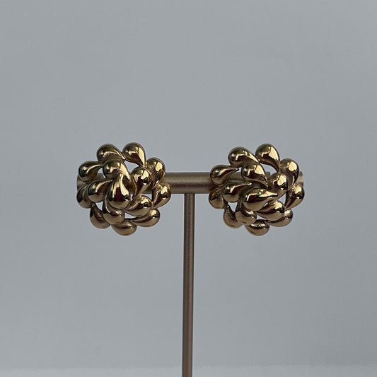 GOLDEN WHIRL STUDS