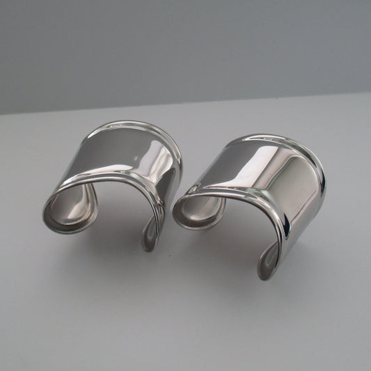 CHROME SHIELD CUFF