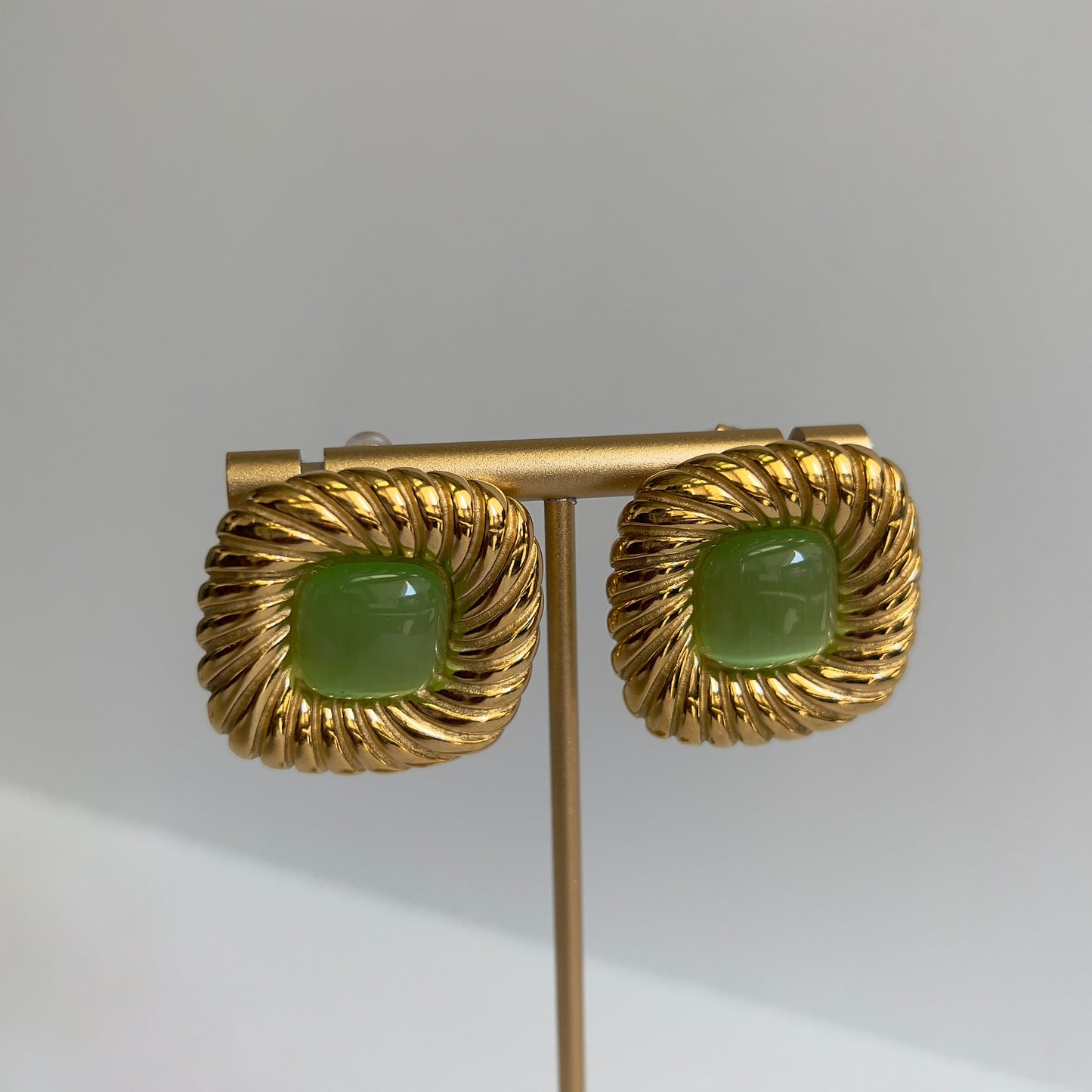 VINTAGE OASIS EARRINGS (GREEN)