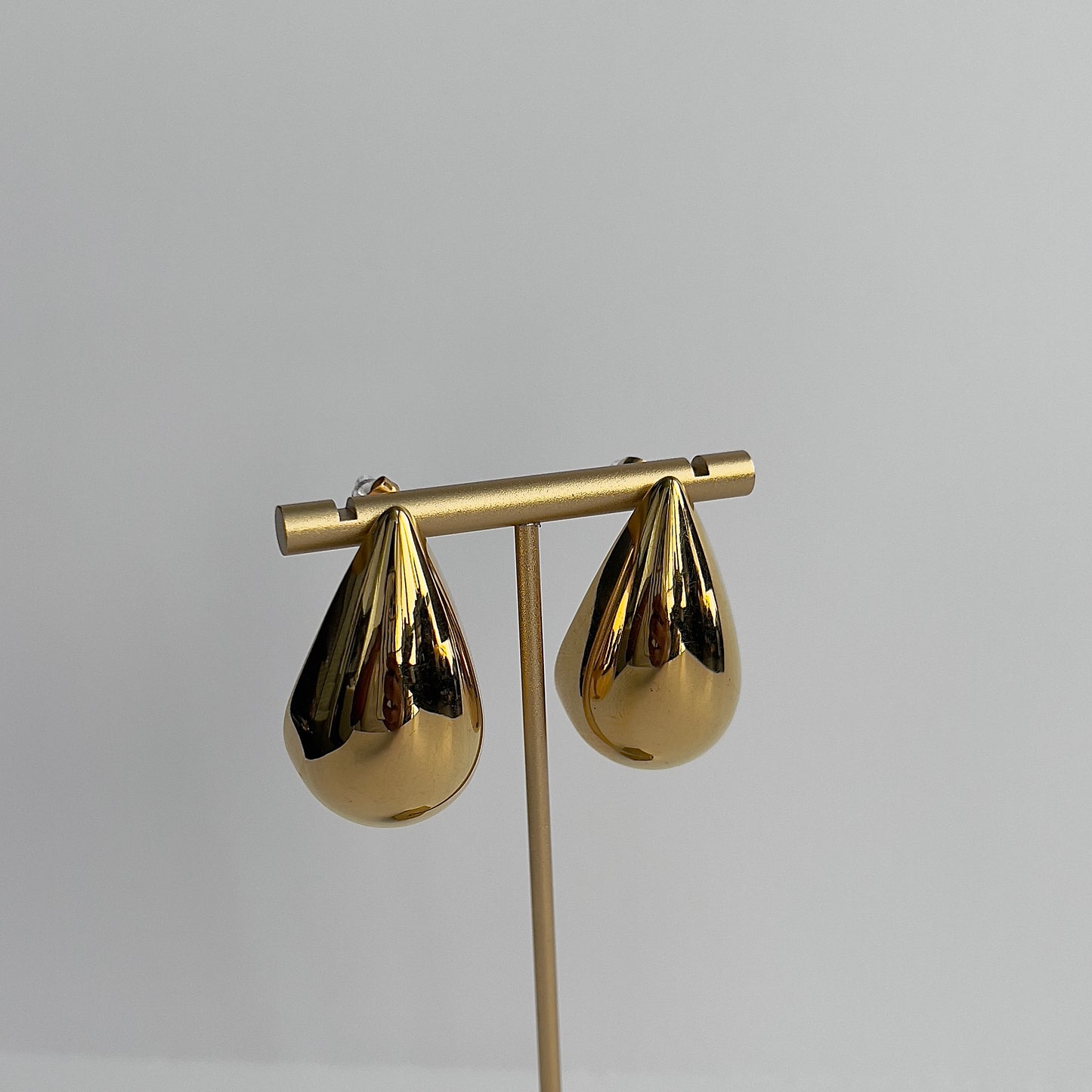 GOLD LARGE DROP EARRINGS