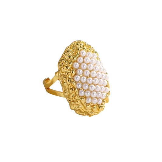 THE GOLD CLUSTER PEARL RING