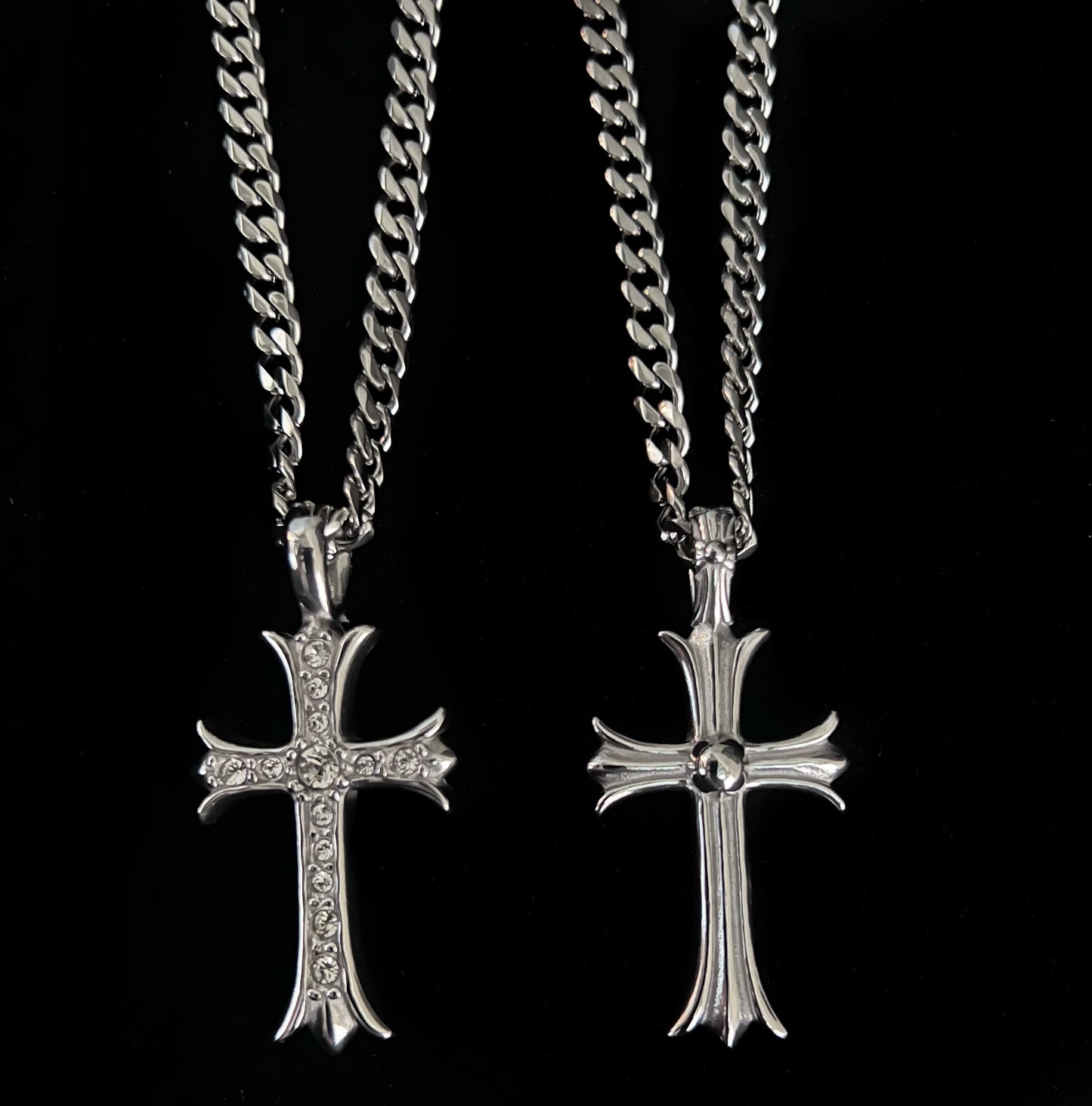 TWO-SIDED CROSS NECKLACE